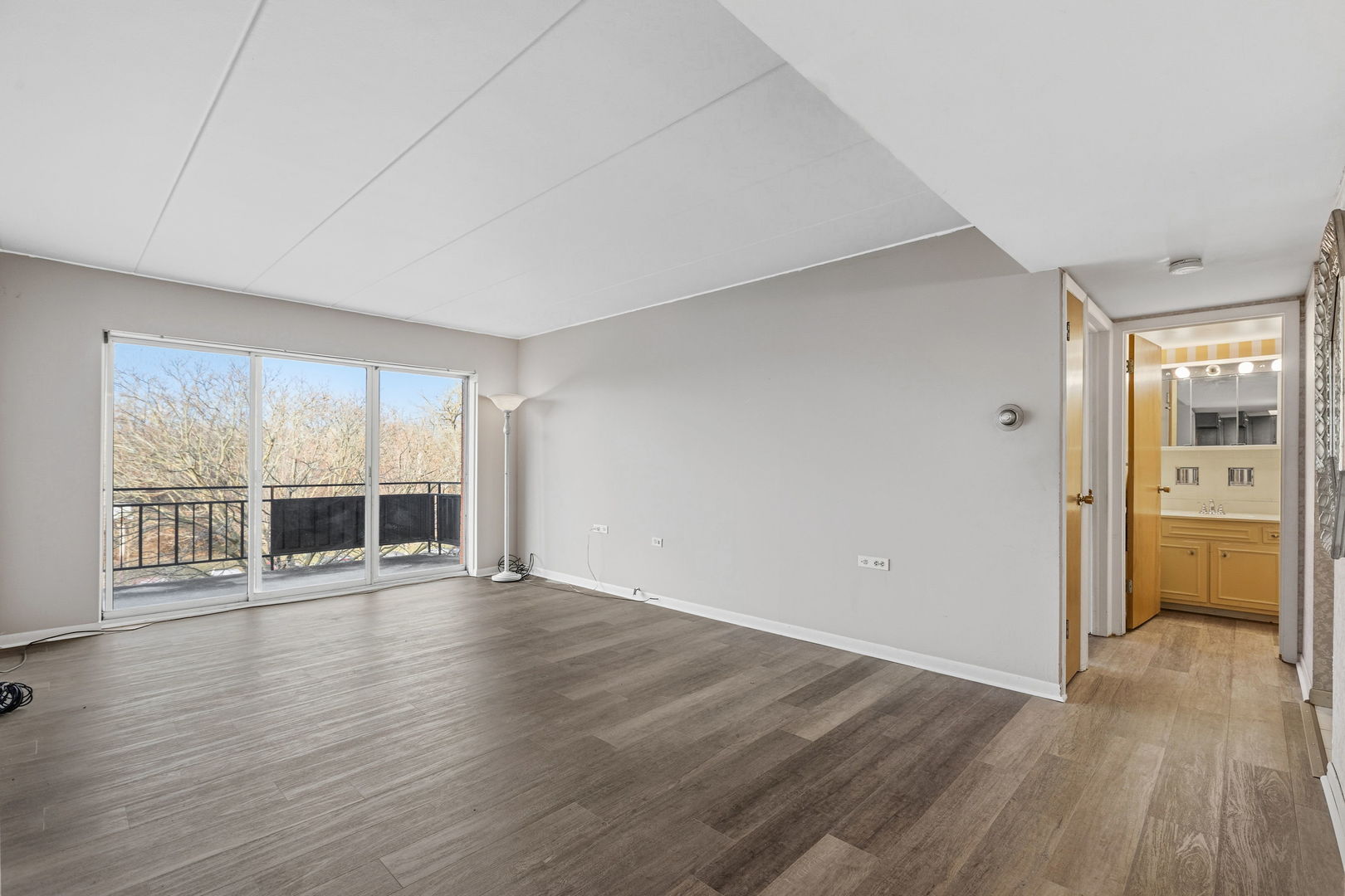 940 Holbrook Rd #26C Homewood, IL 60430