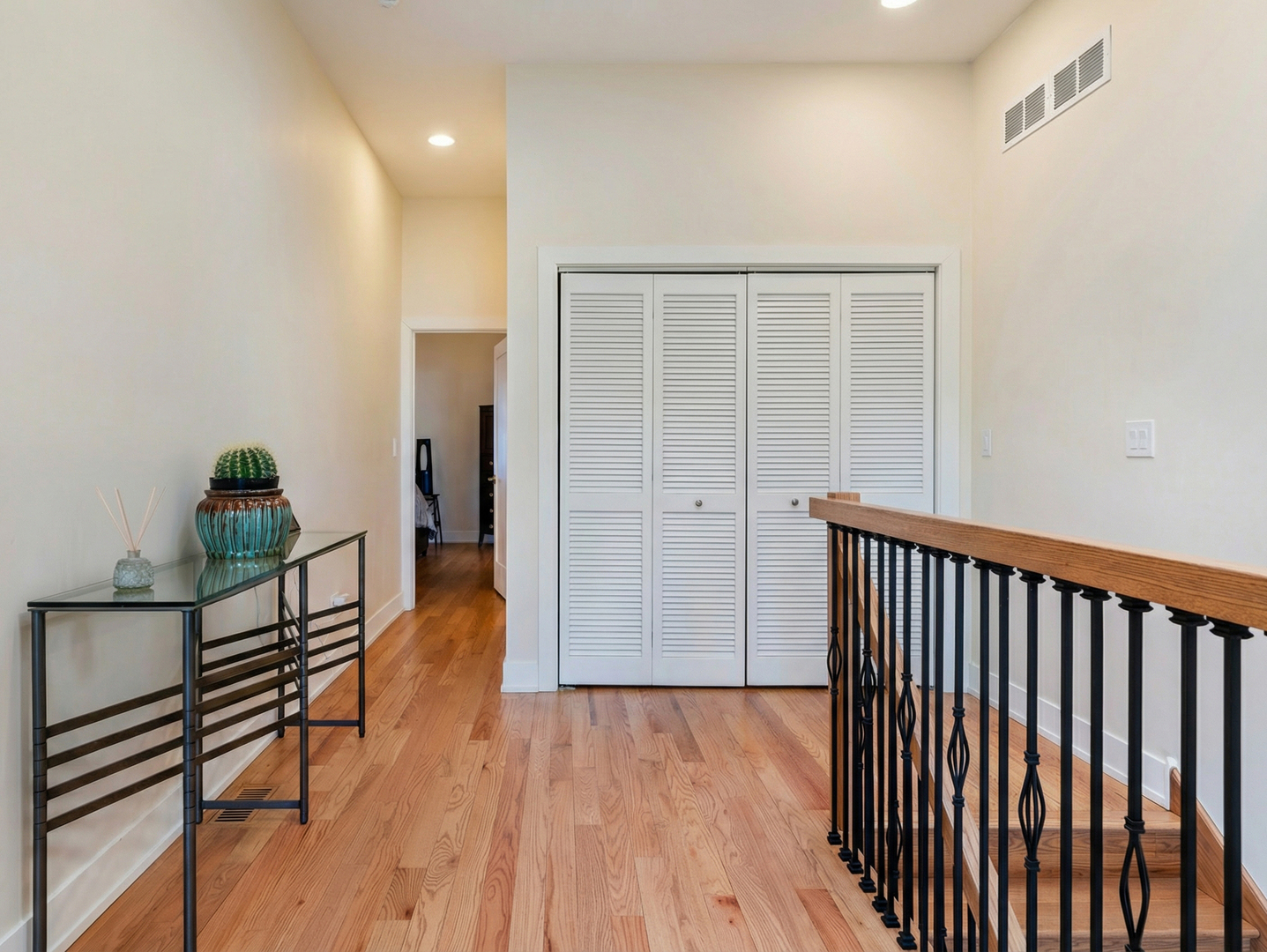 3604 S Prairie Ave Chicago, IL 60653