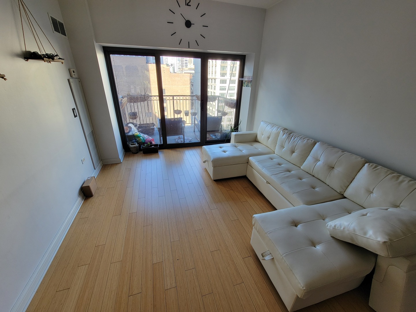 8 W MONROE St #1508 Chicago, IL 60603