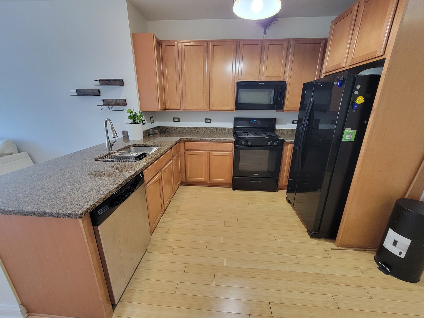 8 W MONROE St #1508 Chicago, IL 60603