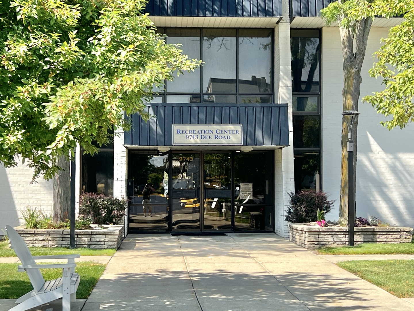 9098 W Ter Dr #1L Niles, IL 60714