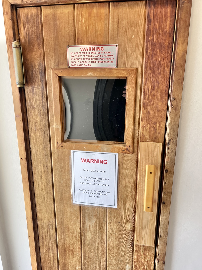 9098 W Ter Dr #1L Niles, IL 60714