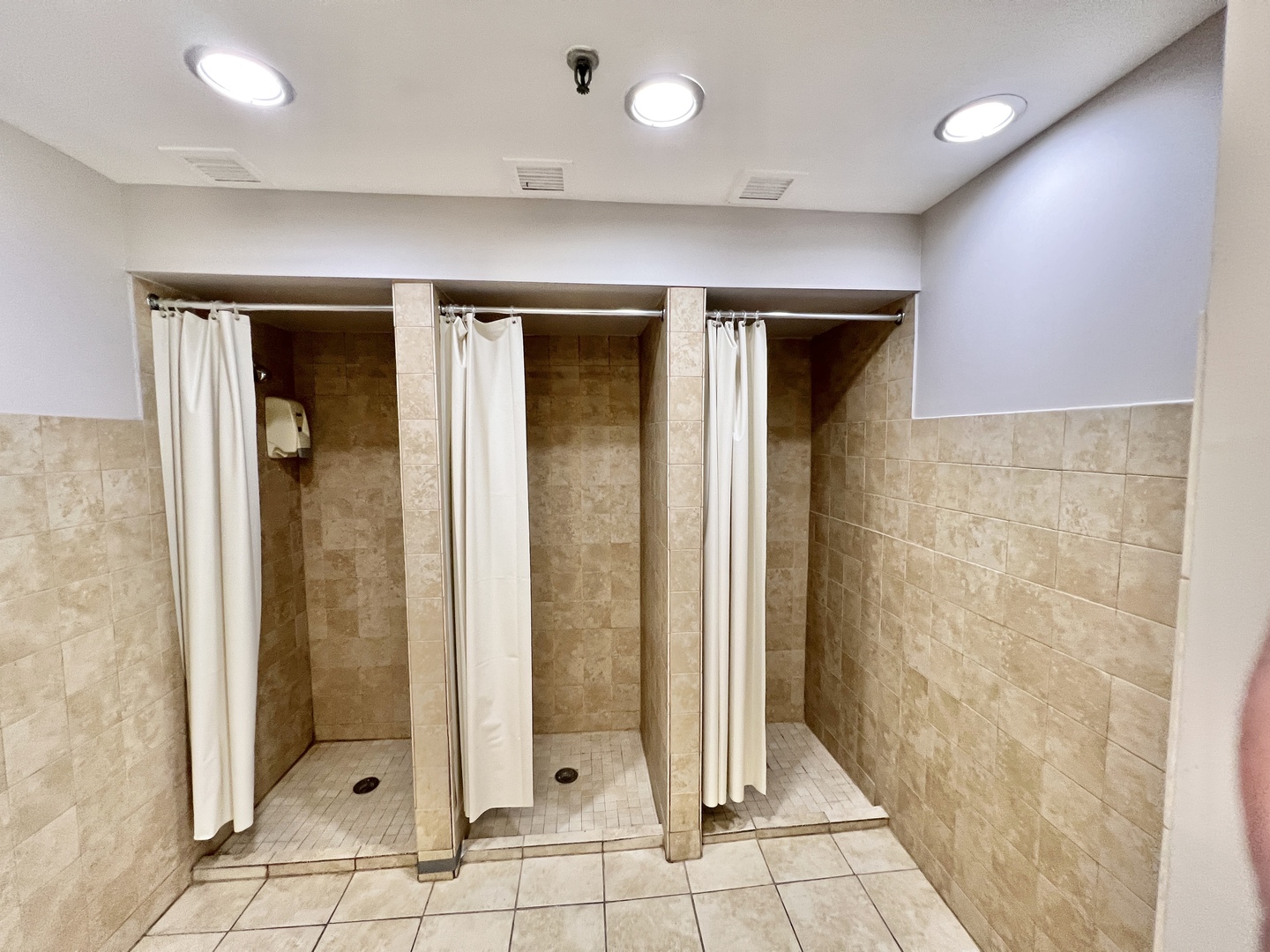 9098 W Ter Dr #1L Niles, IL 60714