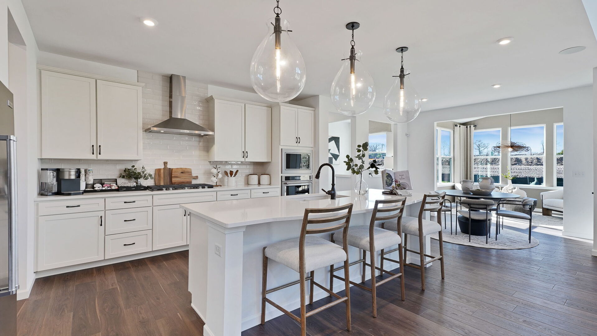 1720 Alexandra Ln Deerfield, IL 60015