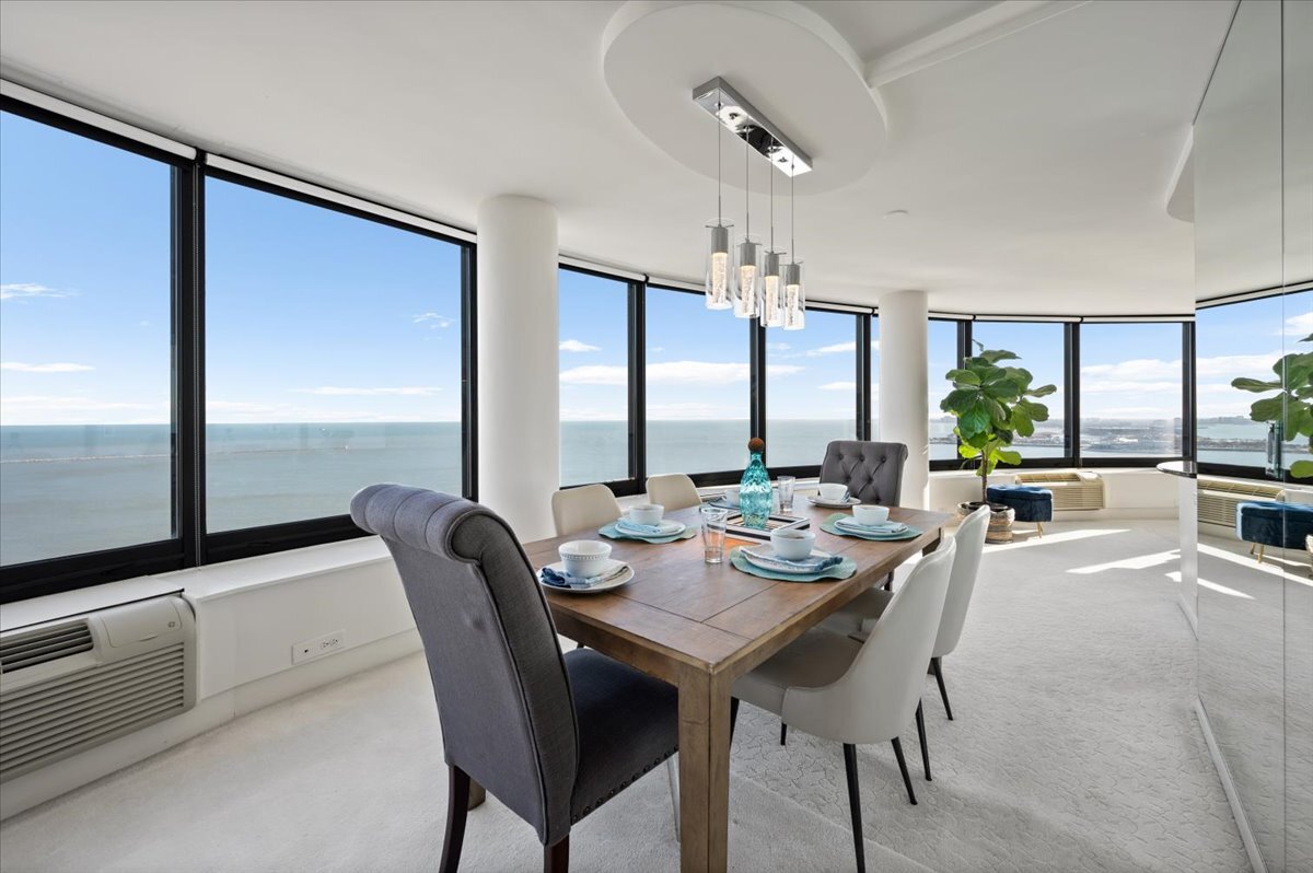 155 N Hbr Dr #3008-09 Chicago, IL 60601