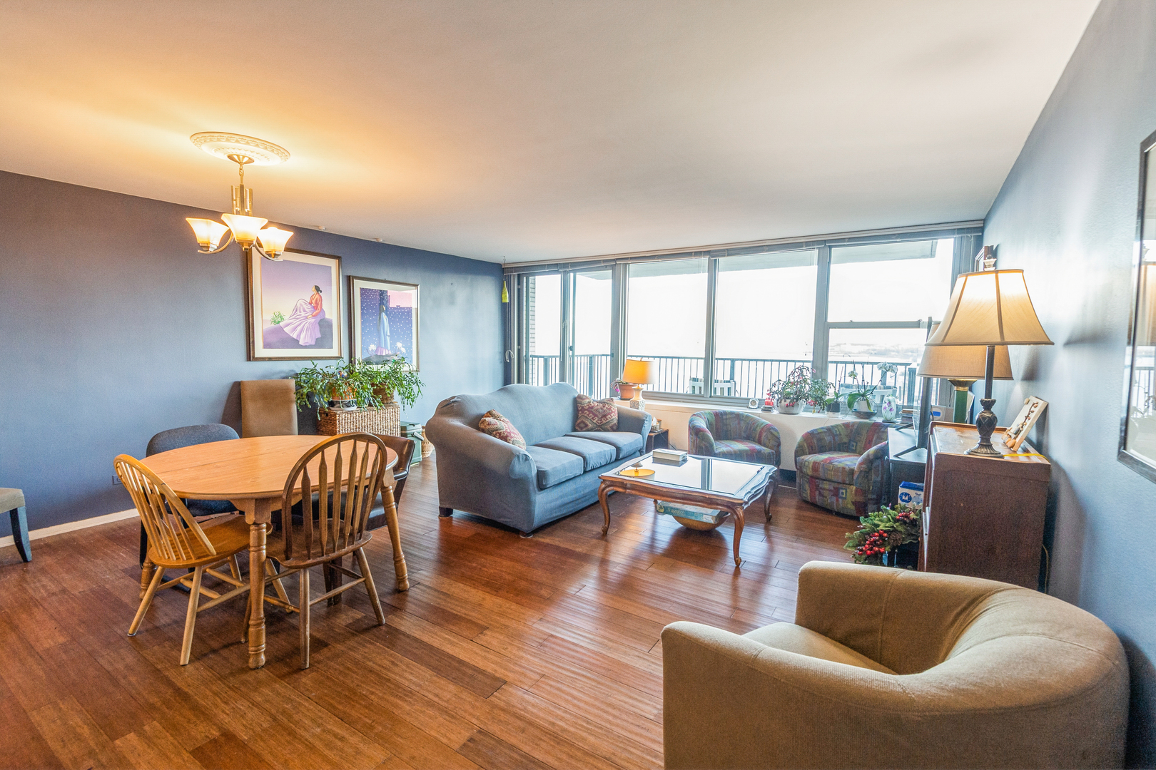 400 E Randolph St #1515 Chicago, IL 60601