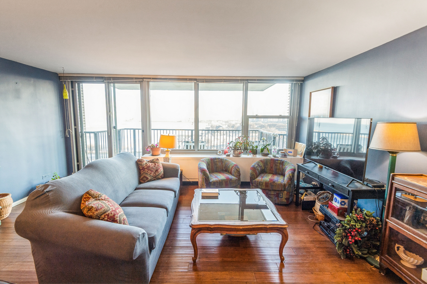 400 E Randolph St #1515 Chicago, IL 60601