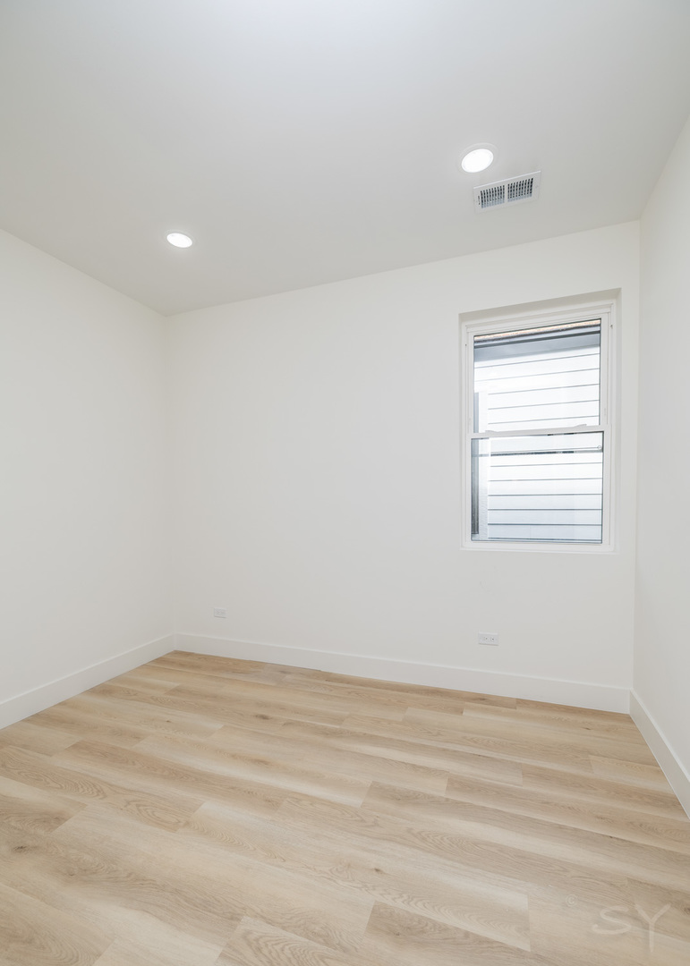 5530 S Michigan Ave #1 Chicago, IL 60637