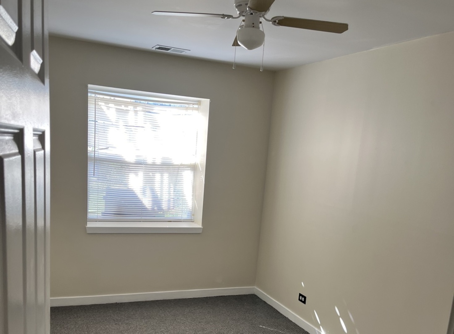 6538 S Kenwood Ave #1 Chicago, IL 60637