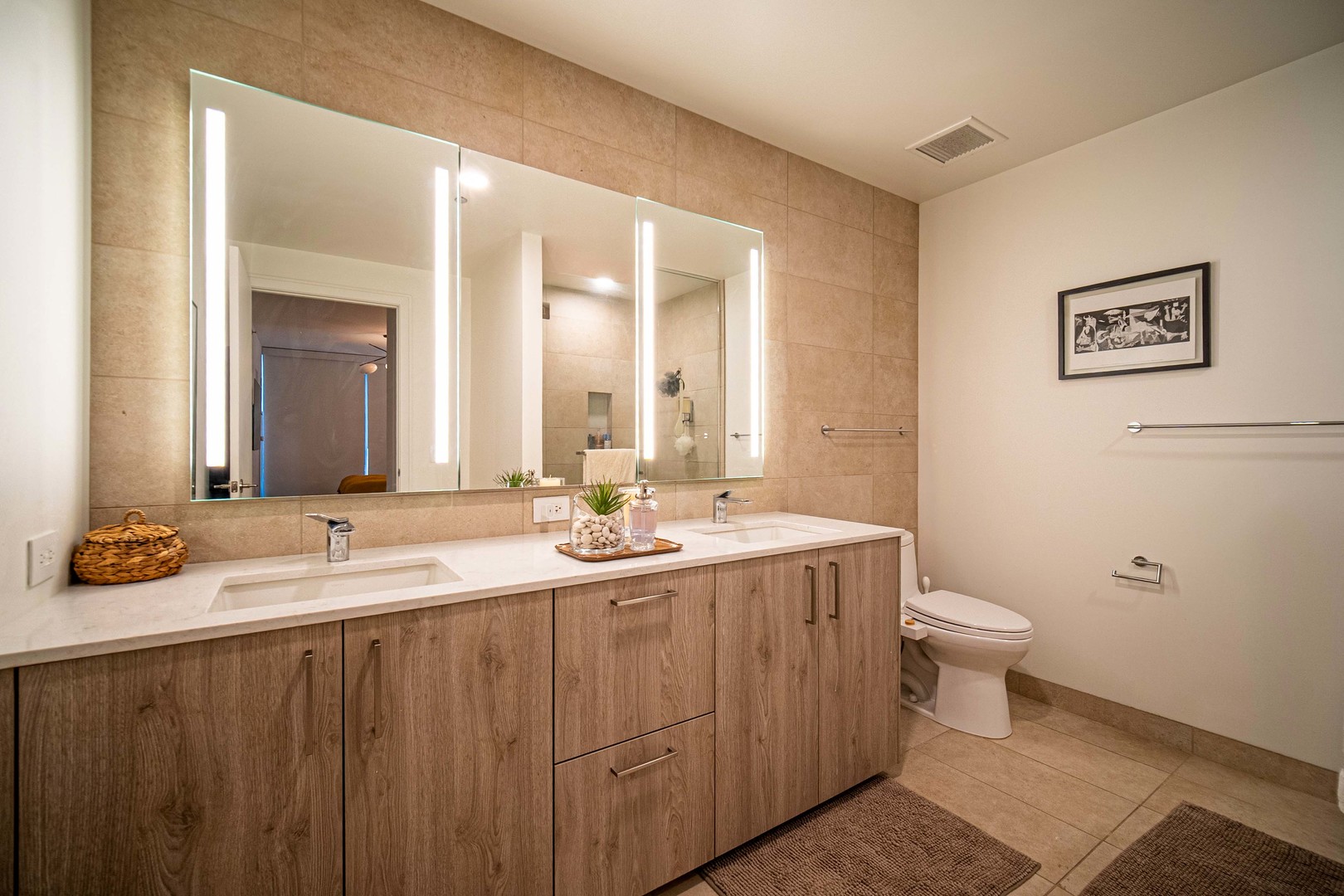 211 N Hbr Dr #603 Chicago, IL 60601