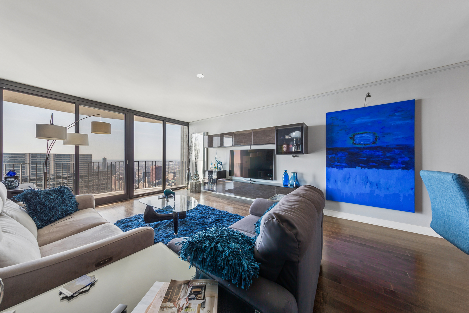 225 N Columbus Dr #7607 Chicago, IL 60601