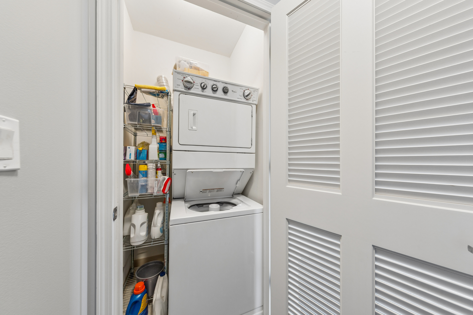 225 N Columbus Dr #7607 Chicago, IL 60601