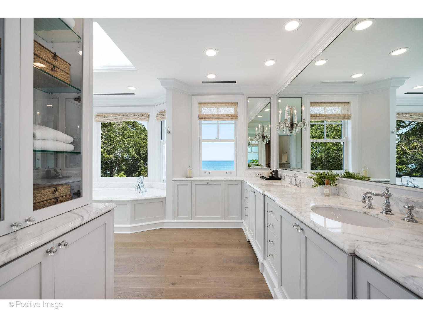 55 Prospect Ave Highland Park, IL 60035