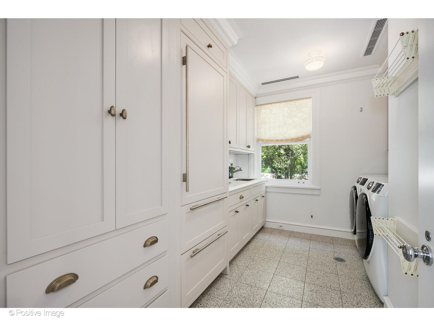 55 Prospect Ave Highland Park, IL 60035