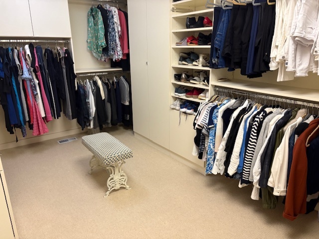 990 Sheridan Rd Highland Park, IL 60035