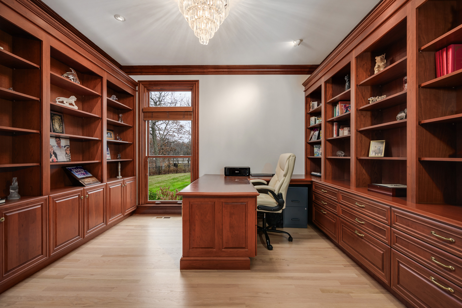 3481 Bradley Ct Highland Park, IL 60035