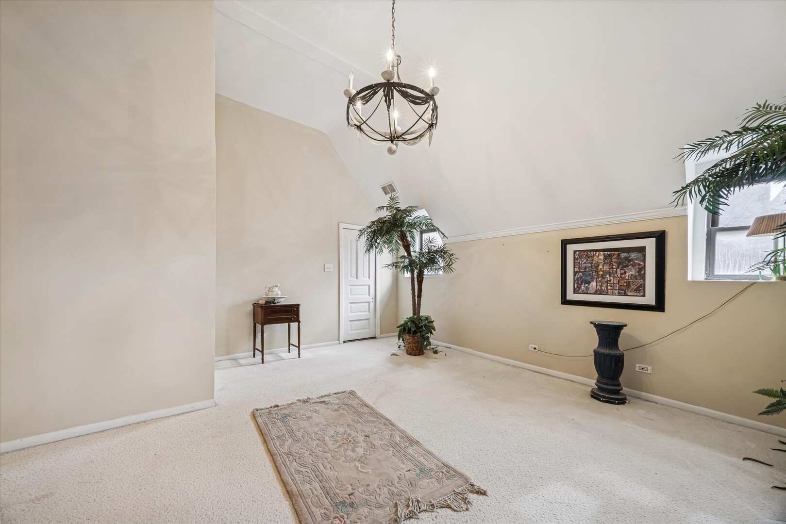 3736 S Michigan Ave Chicago, IL 60653