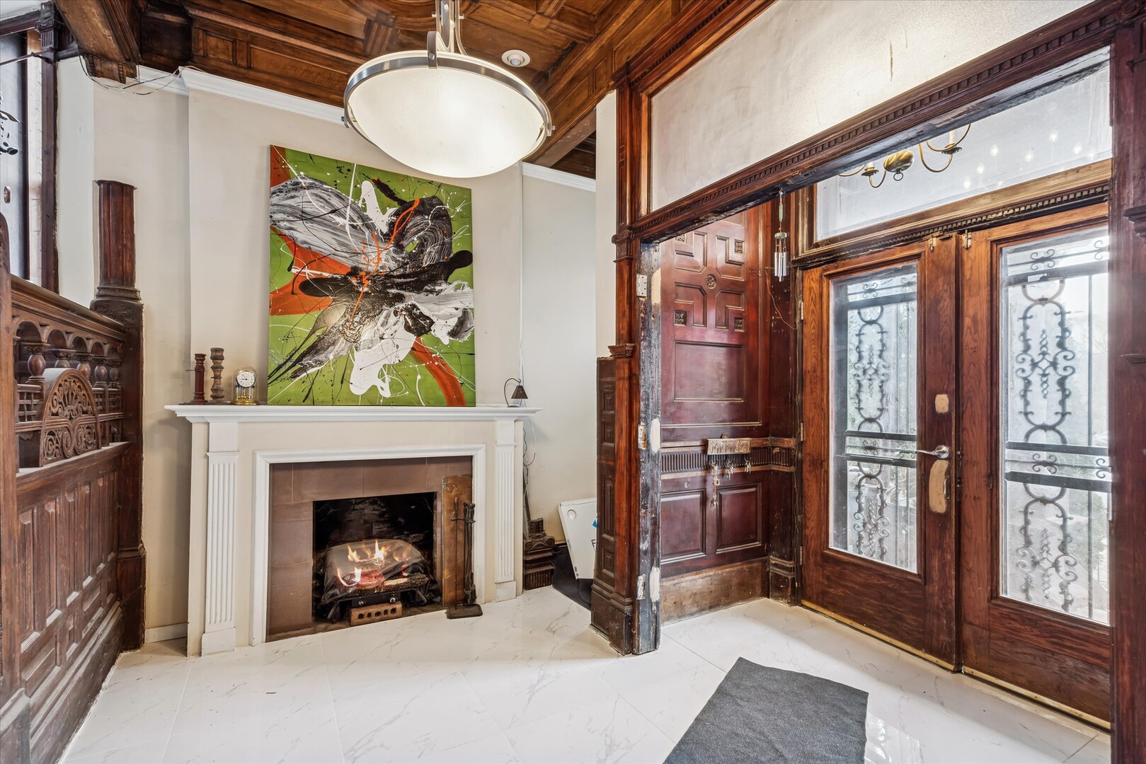 3736 S Michigan Ave Chicago, IL 60653