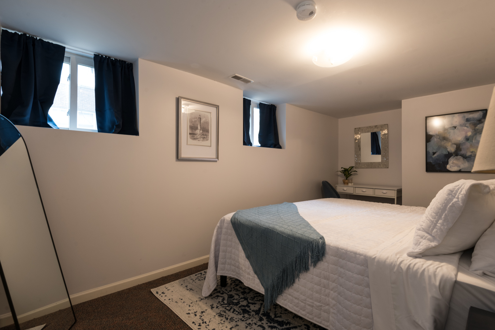 2741 Eastwood Ave Evanston, IL 60201