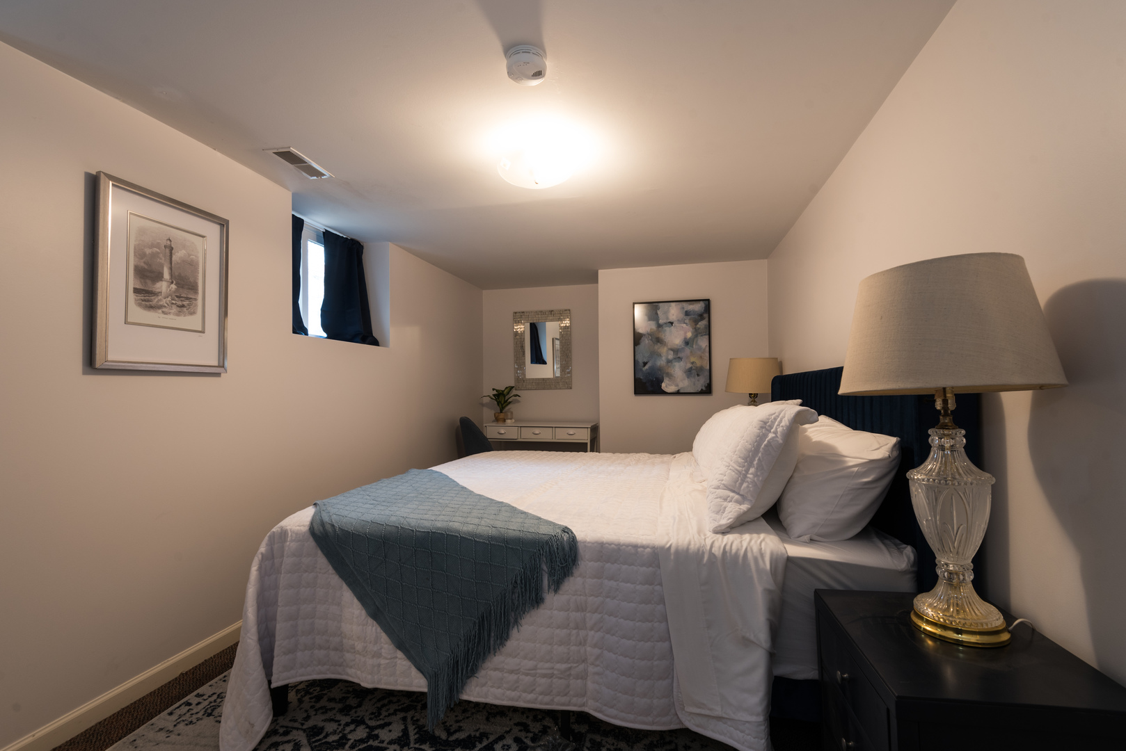 2741 Eastwood Ave Evanston, IL 60201