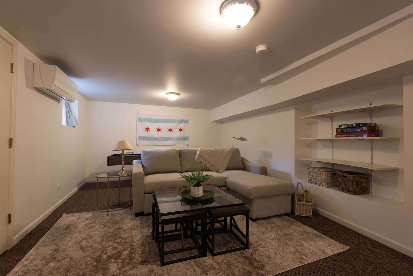 2741 Eastwood Ave Evanston, IL 60201