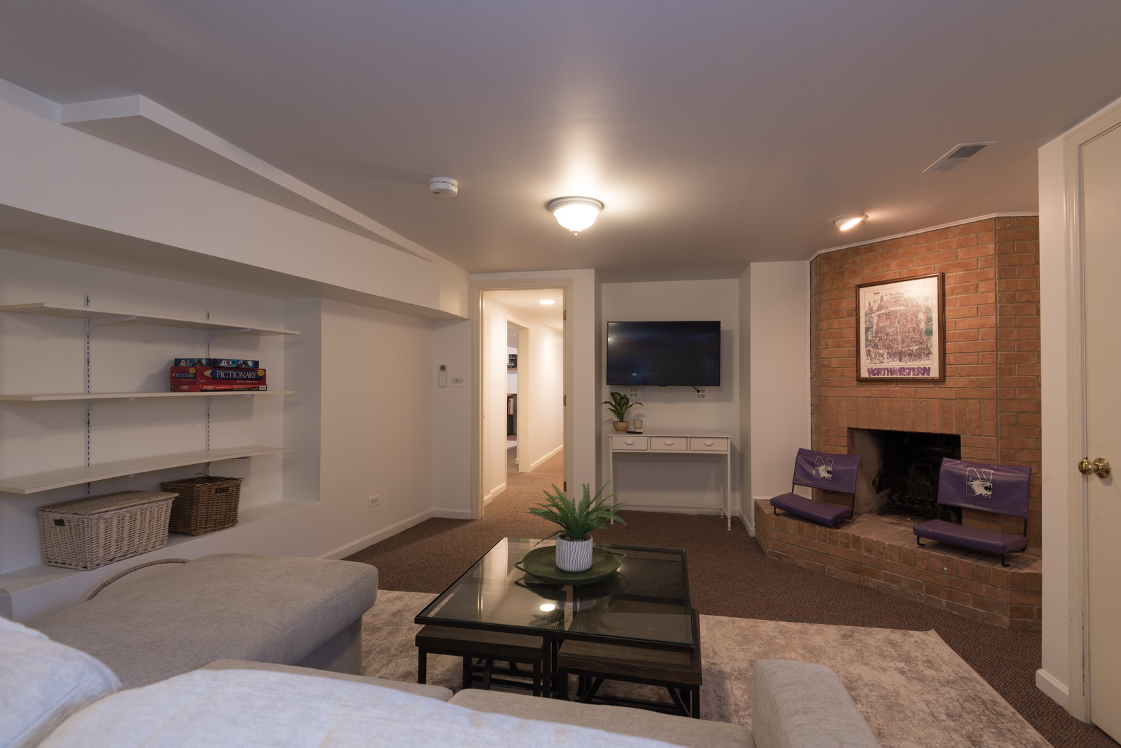 2741 Eastwood Ave Evanston, IL 60201