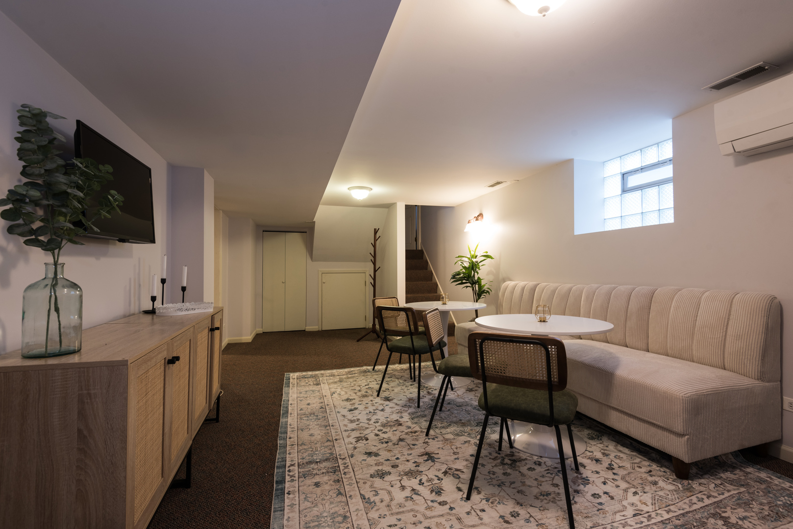 2741 Eastwood Ave Evanston, IL 60201