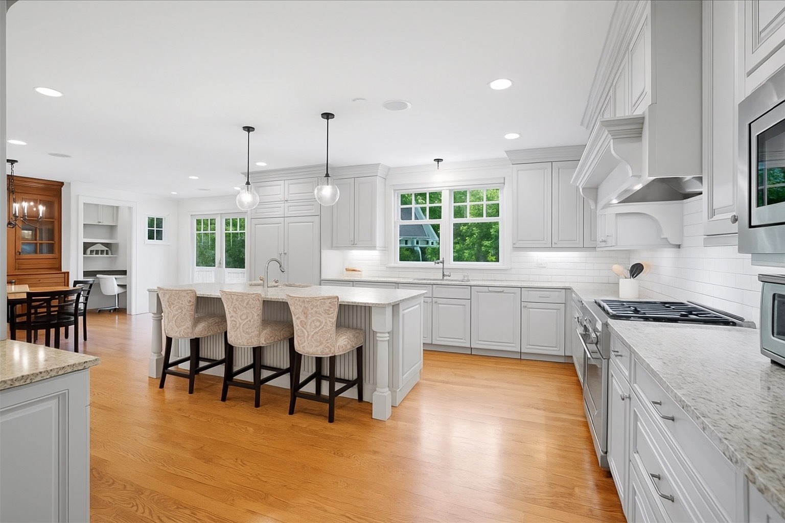 1120 Chestnut Ave Wilmette, IL 60091