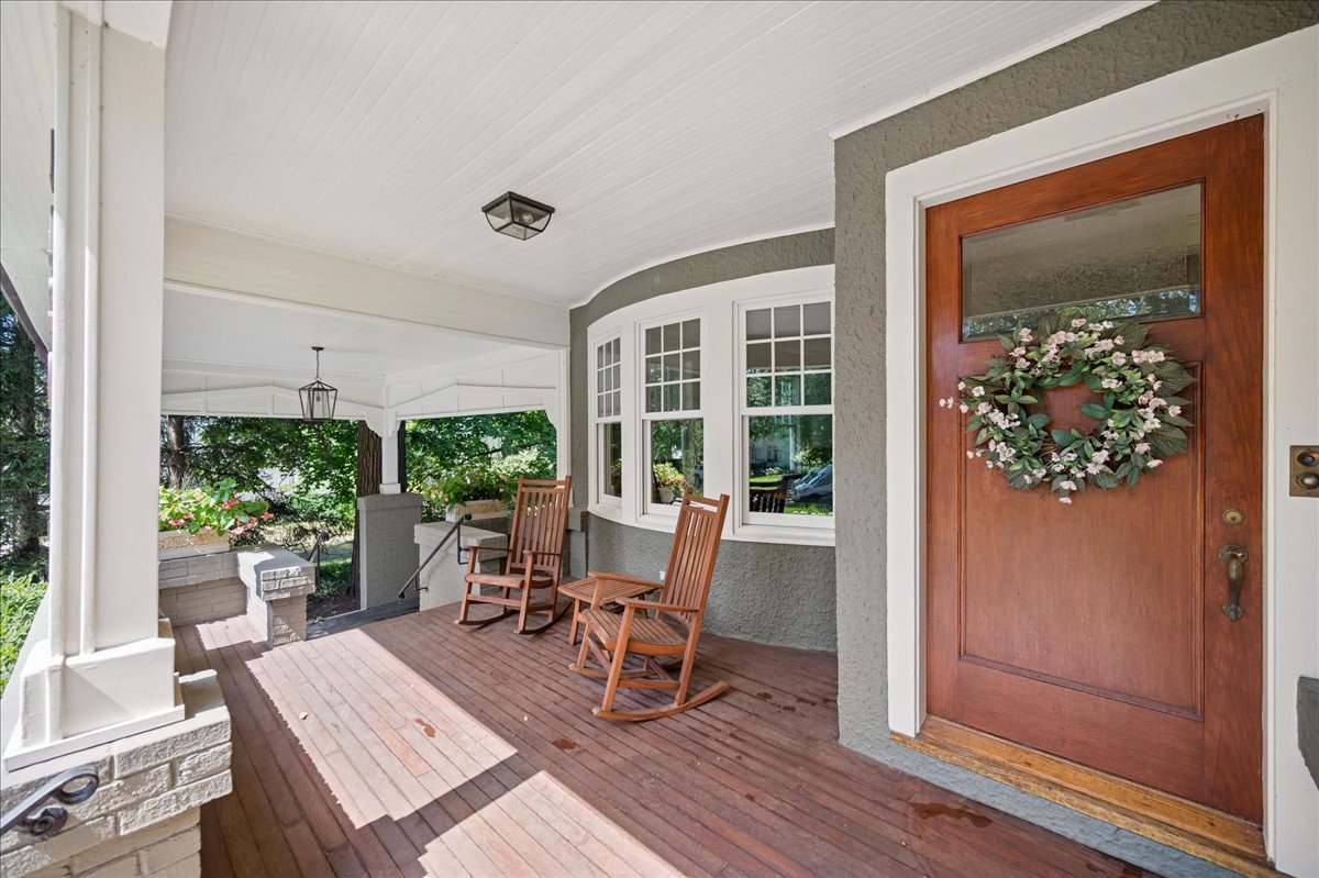 1120 Chestnut Ave Wilmette, IL 60091