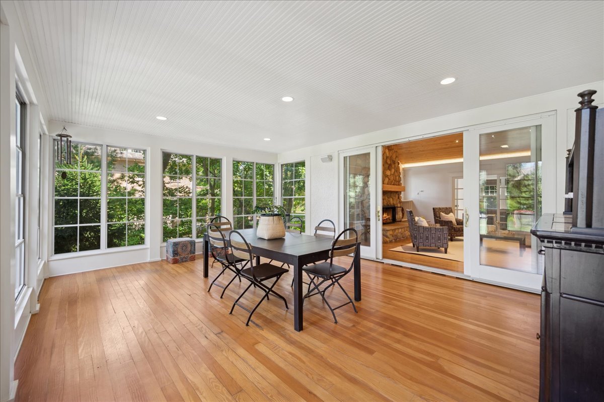 1120 Chestnut Ave Wilmette, IL 60091