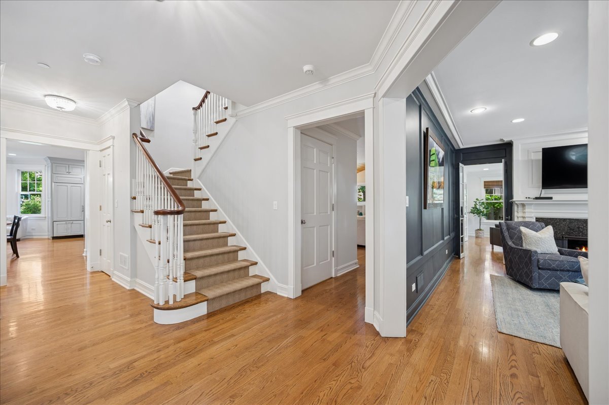 1120 Chestnut Ave Wilmette, IL 60091