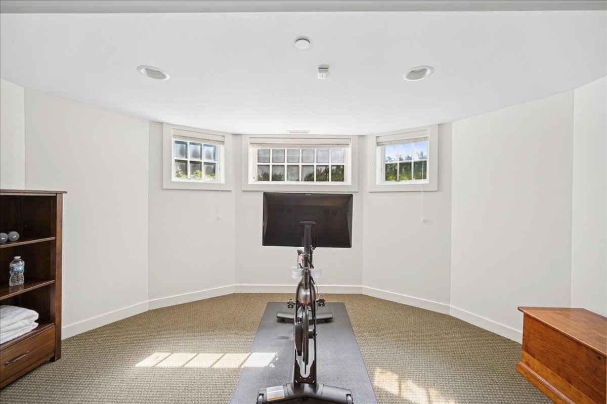 1120 Chestnut Ave Wilmette, IL 60091