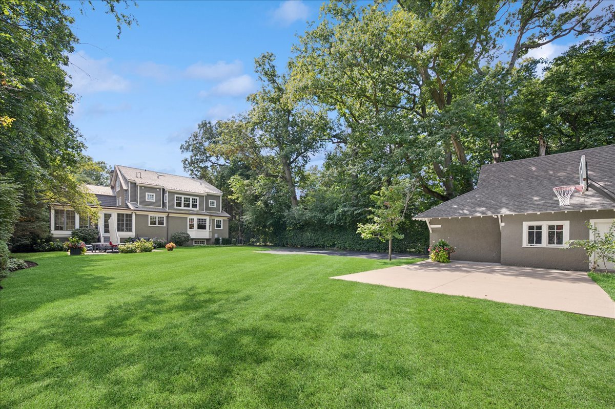 1120 Chestnut Ave Wilmette, IL 60091