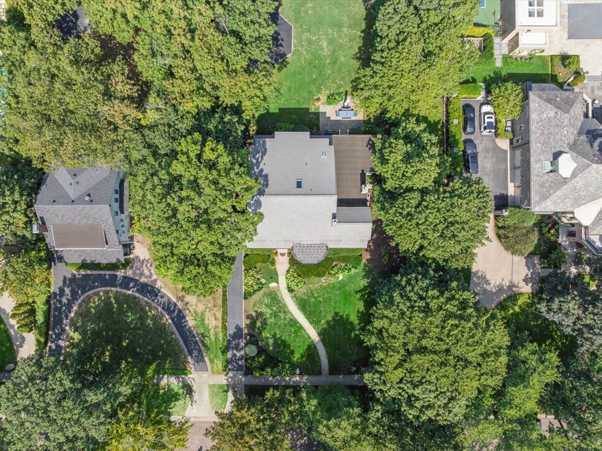 1120 Chestnut Ave Wilmette, IL 60091