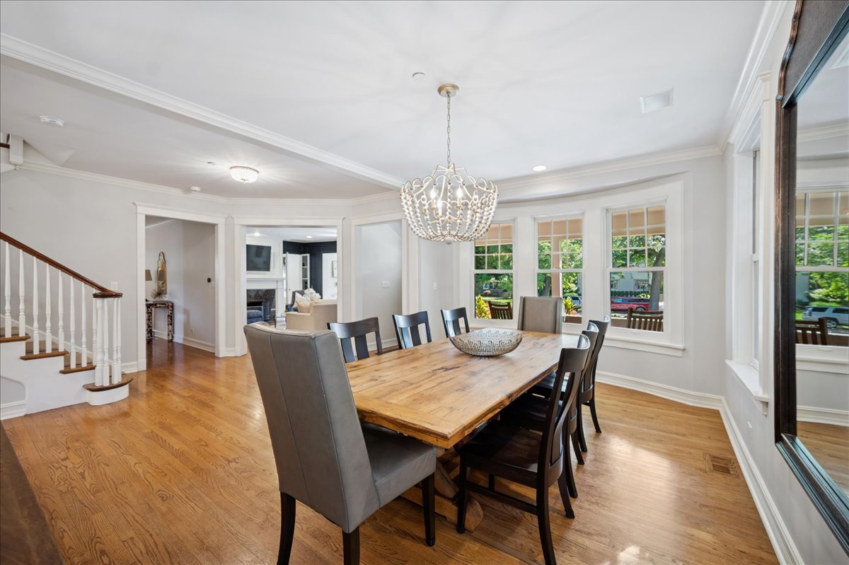 1120 Chestnut Ave Wilmette, IL 60091