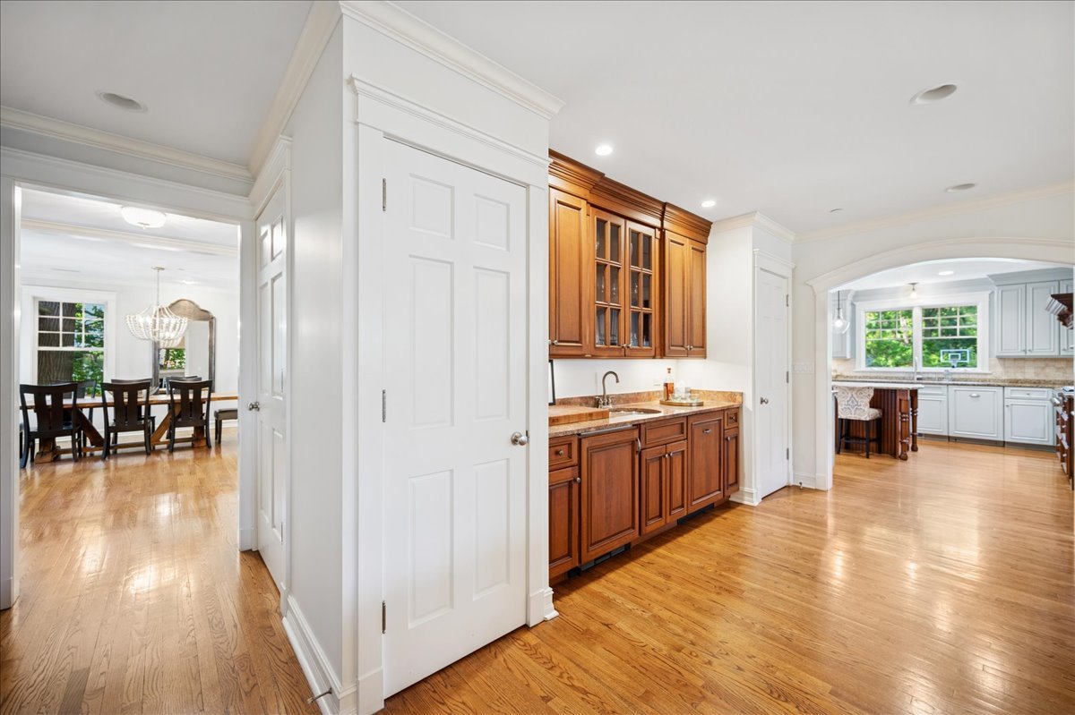 1120 Chestnut Ave Wilmette, IL 60091