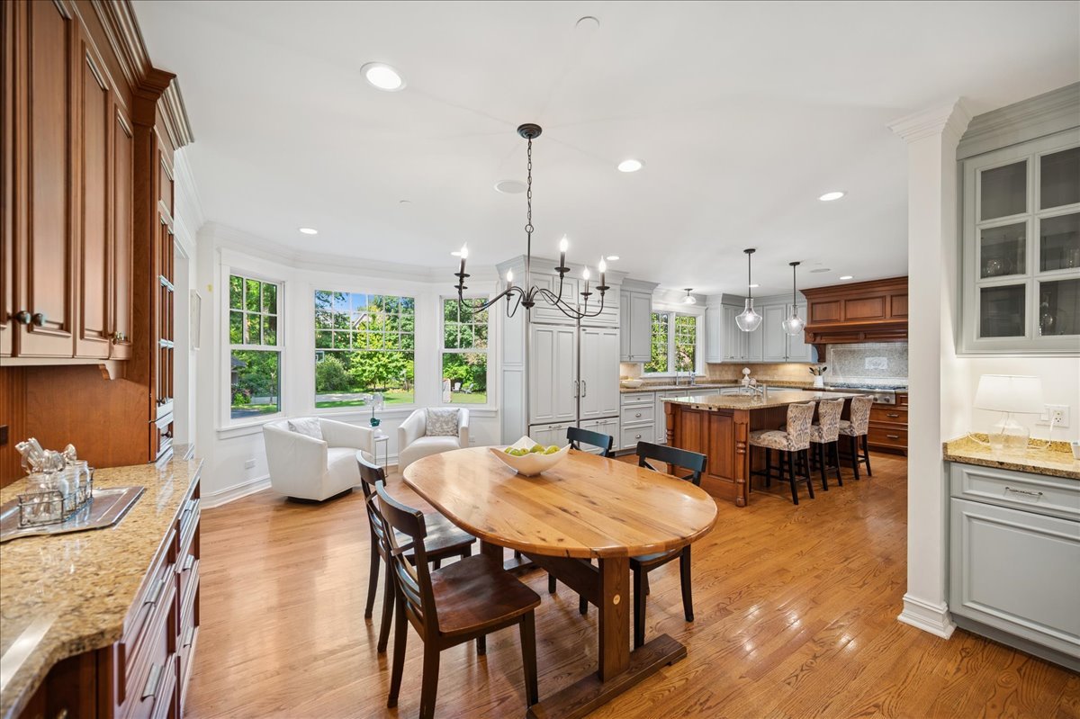 1120 Chestnut Ave Wilmette, IL 60091