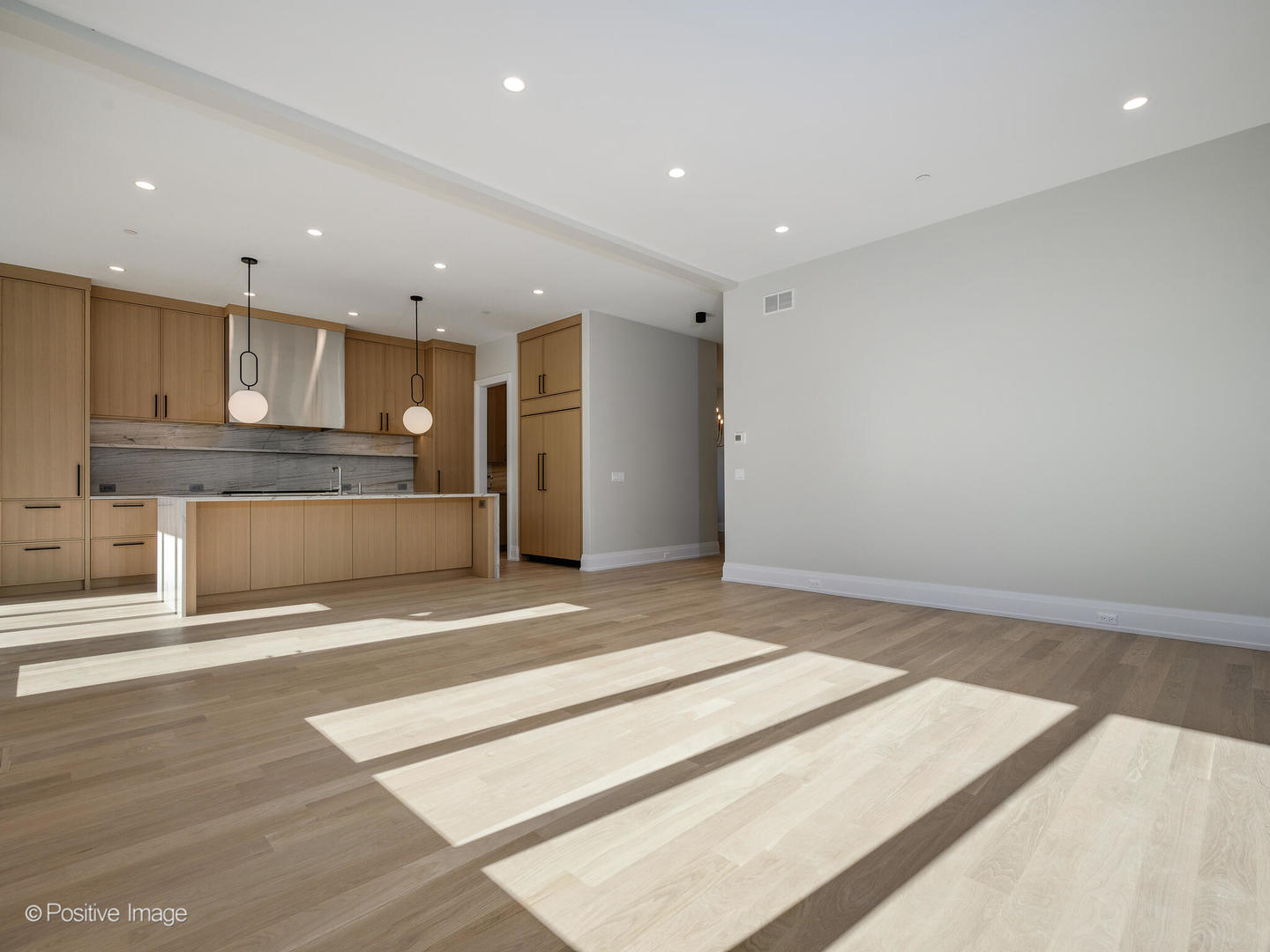 1917 Washington Ave Wilmette, IL 60091