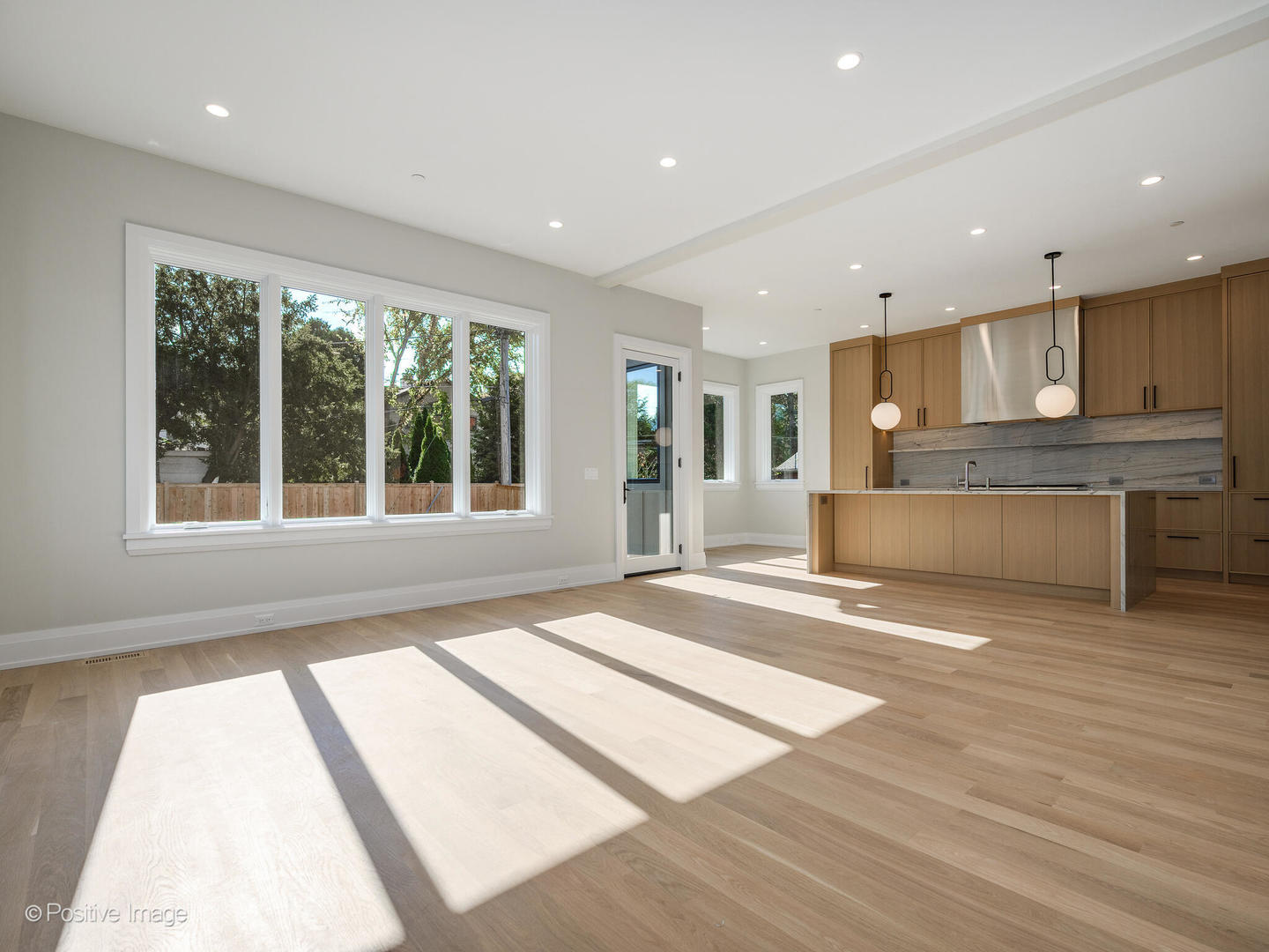 1917 Washington Ave Wilmette, IL 60091