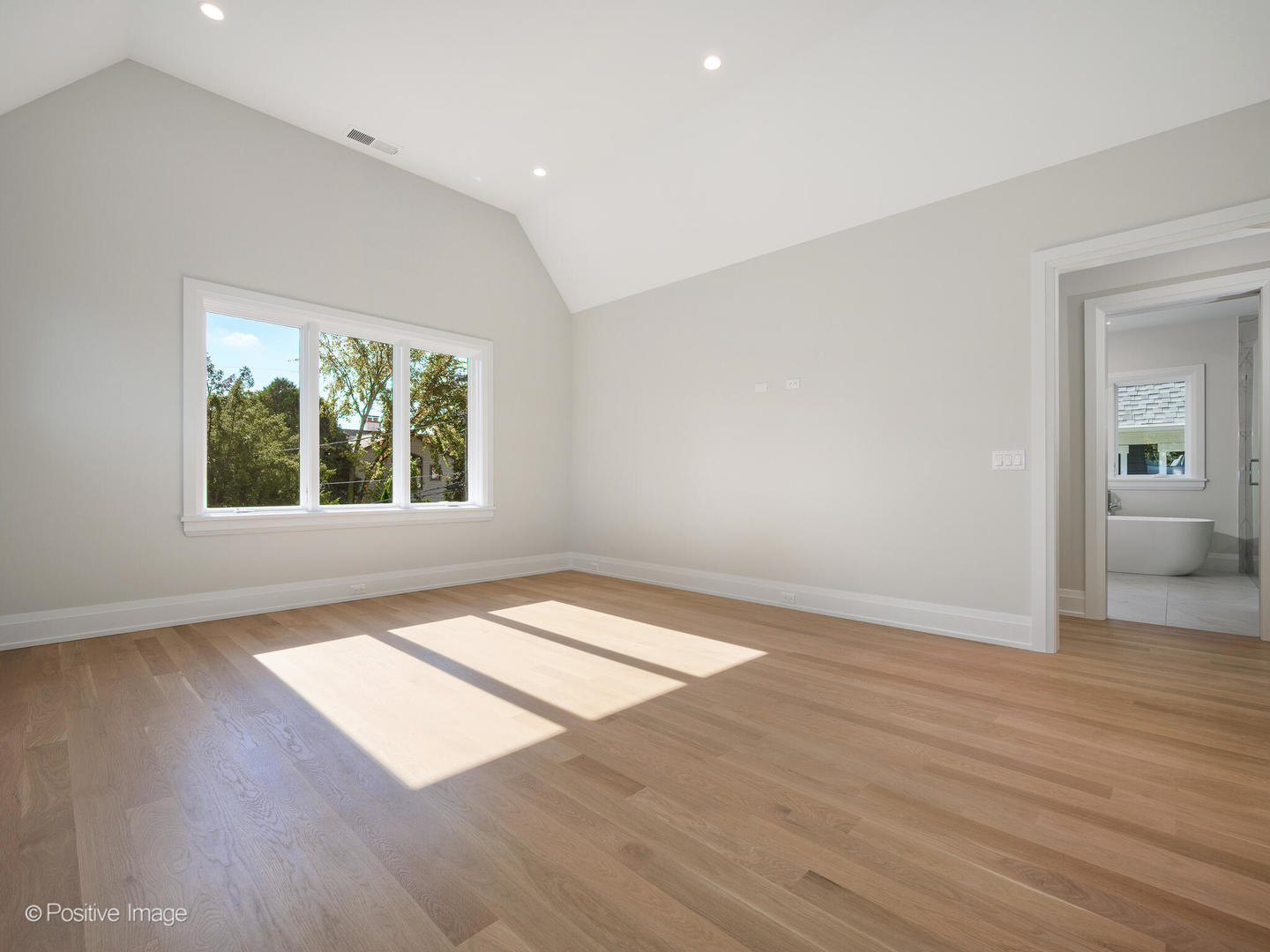 1917 Washington Ave Wilmette, IL 60091