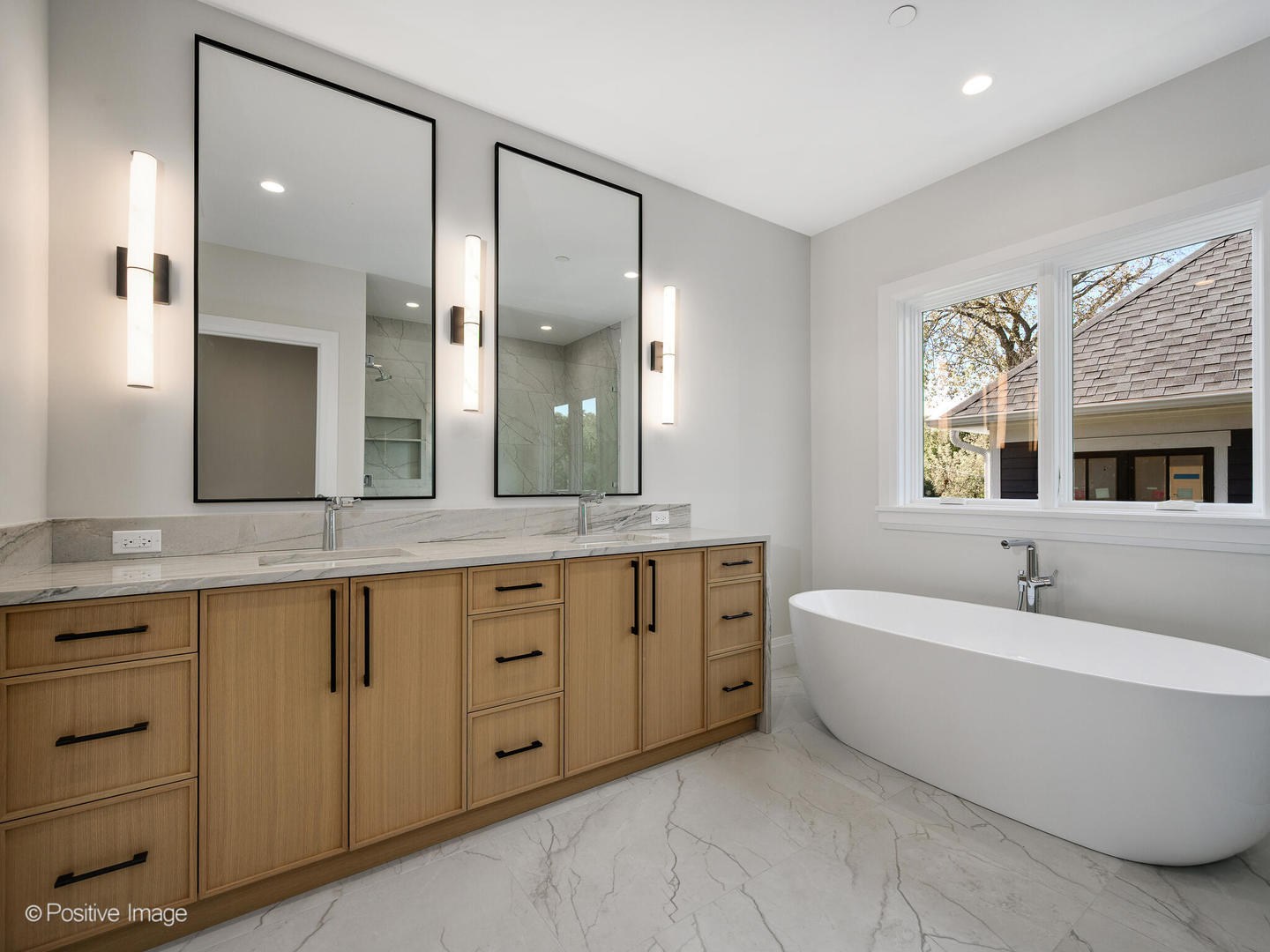 1917 Washington Ave Wilmette, IL 60091