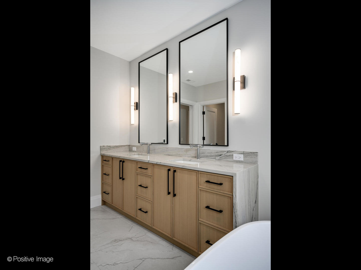 1917 Washington Ave Wilmette, IL 60091