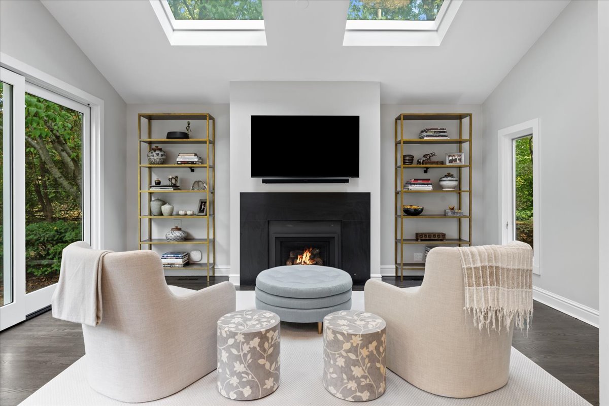 2276 Linden Ave Highland Park, IL 60035