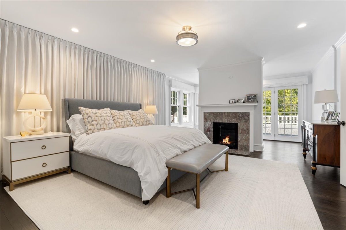 2276 Linden Ave Highland Park, IL 60035