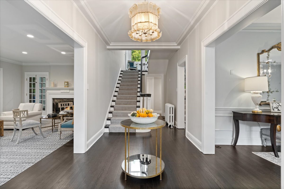 2276 Linden Ave Highland Park, IL 60035