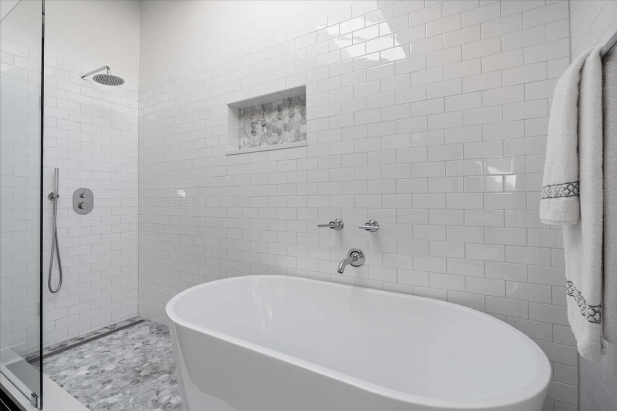 2276 Linden Ave Highland Park, IL 60035