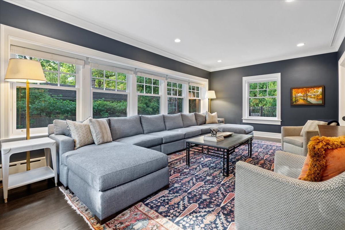 2276 Linden Ave Highland Park, IL 60035