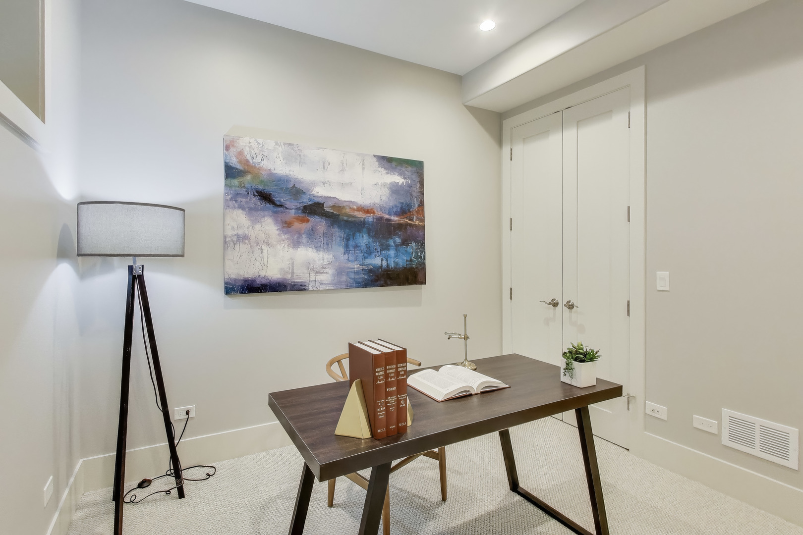 4135 N Kenmore Ave #1N Chicago, IL 60613