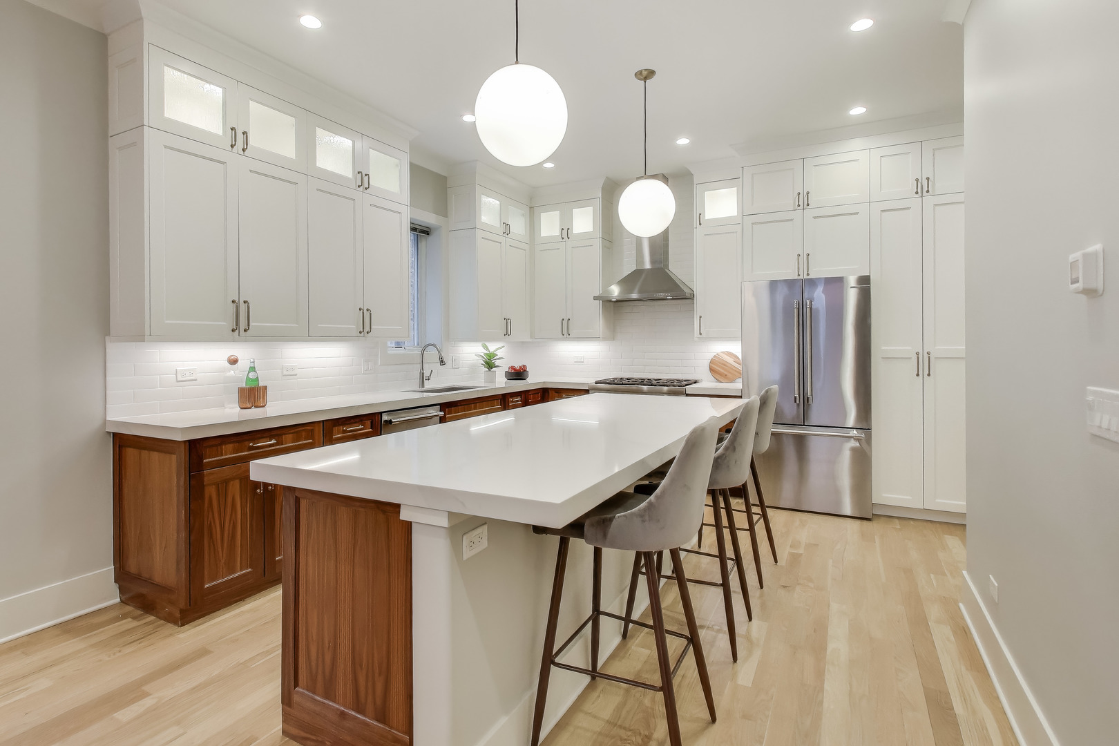 4135 N Kenmore Ave #1N Chicago, IL 60613