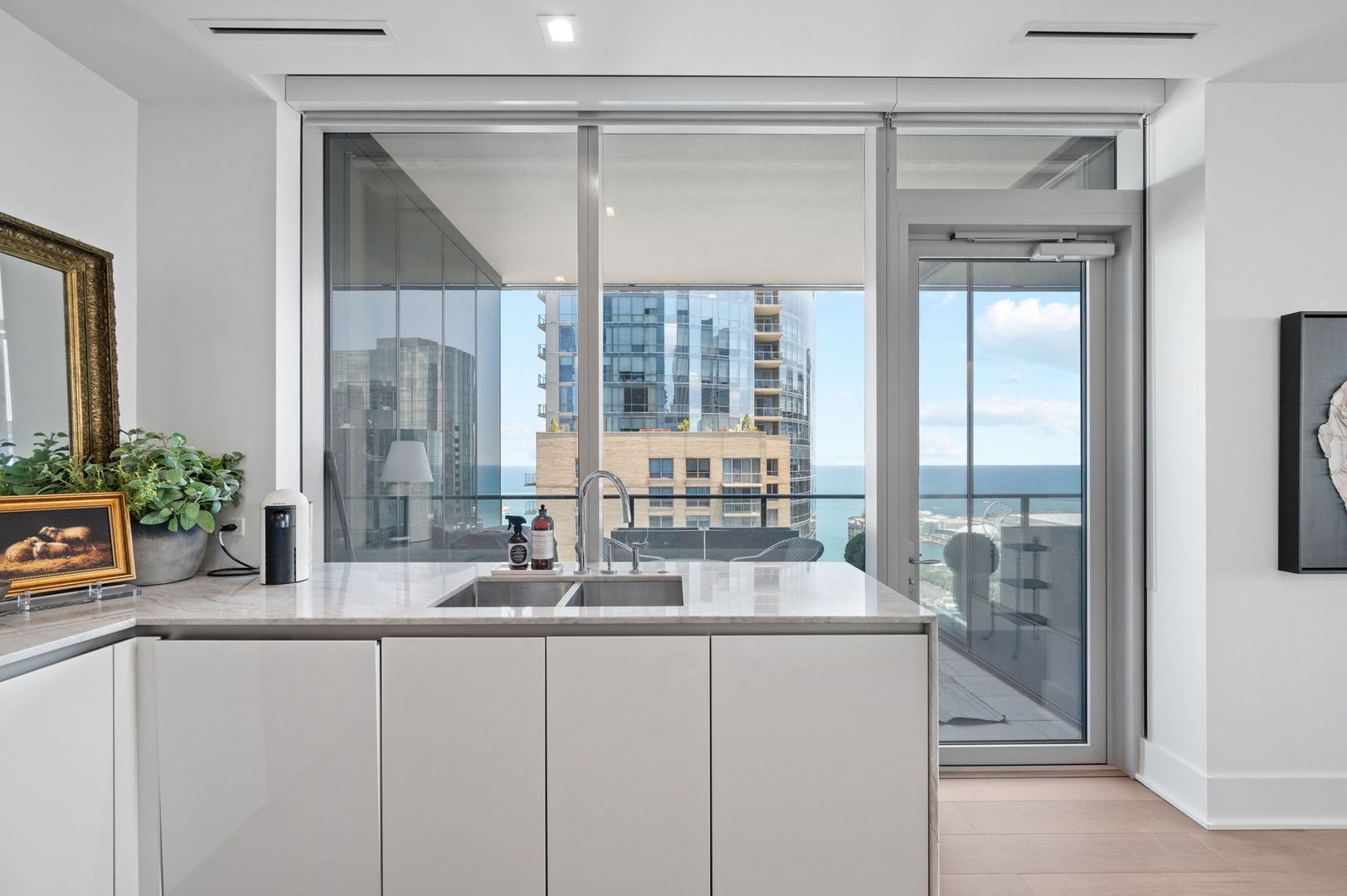 363 E Wacker Dr #3109 Chicago, IL 60601